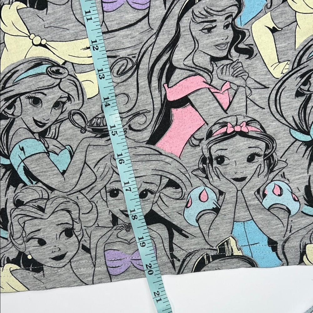 Disney Princess Tee Girls size 14 - Picture 7 of 9